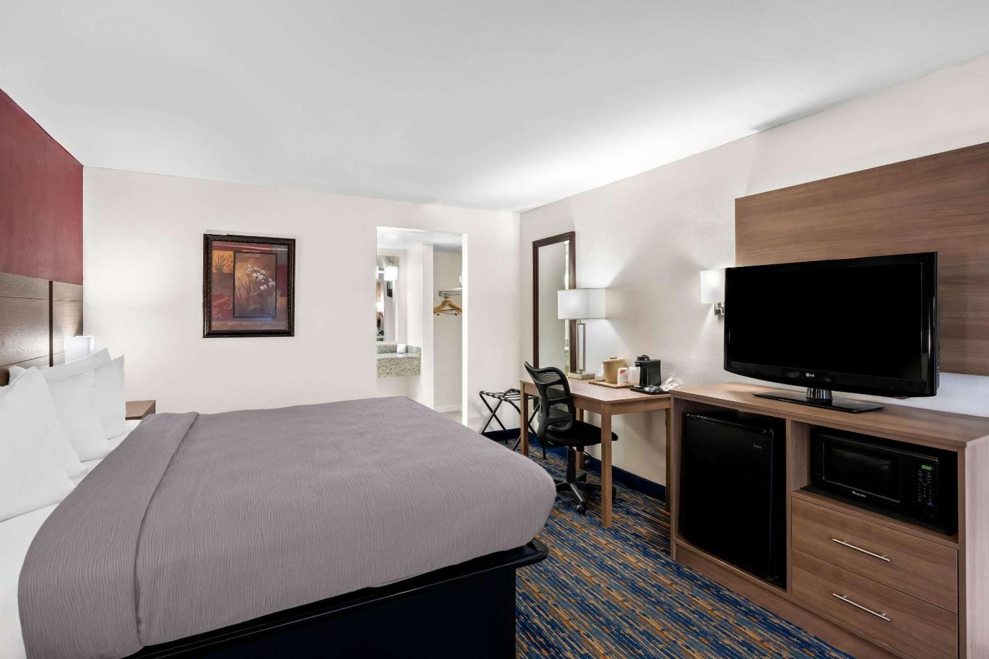 Quality Inn Luray Buitenkant foto